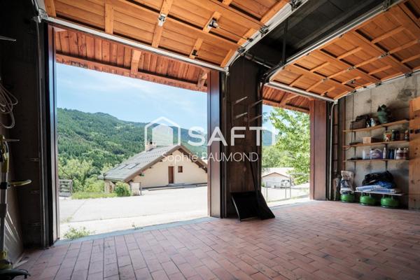 T6 de 140 m2 avec terrasse de 70 m2 et garage