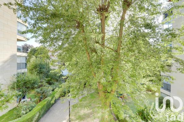 Appartement à vendre 5 pièces 95 m² Le Chesnay-Rocquencourt