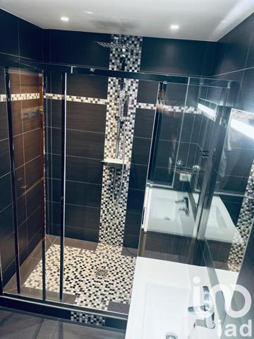 Appartement à vendre 5 pièces 95 m² Le Chesnay-Rocquencourt