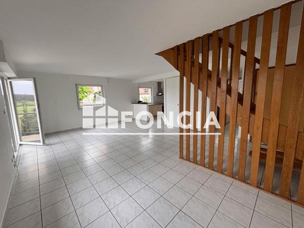 Location Appartement 5 pièces 120 m² - 27A RUE DU GENERAL SCHNEIDER Seltz 67460