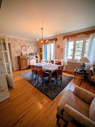 Ambiance campagne aux portes de LYON ; belle vue sur les ALPES