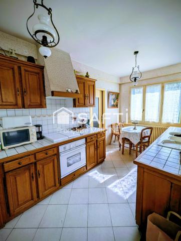 Ambiance campagne aux portes de LYON ; belle vue sur les ALPES