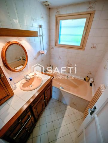 Ambiance campagne aux portes de LYON ; belle vue sur les ALPES