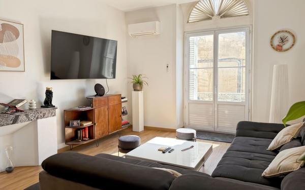 Appartement à vendre    2 pièces • 53 m2 Beaucaire