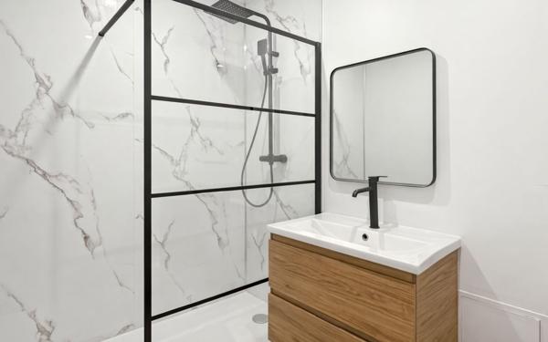 Appartement à vendre    2 pièces • 53 m2 Beaucaire