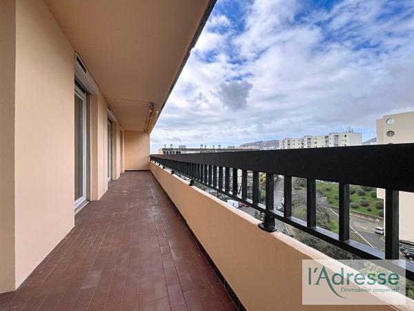 Appartement F4 refait à neuf ? 85 m² ? Entrée de ville ? Environnement calme