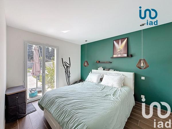 Maison 5 pièces de 123 m² à Peaugres (07340)