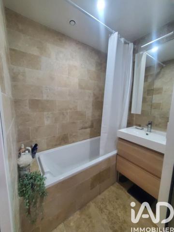 Maison à vendre 5 pièces 82 m² Aix-en-Provence