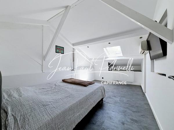 SAINT-RAPHAËL Valescure - Investissement locatif / Résidence principale Appartement 3 pièces duplex  59 m² au sol • 6 couchages • parking privatif • vendu meublé
