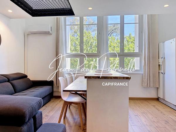 SAINT-RAPHAËL Valescure - Investissement locatif / Résidence principale Appartement 3 pièces duplex  59 m² au sol • 6 couchages • parking privatif • vendu meublé