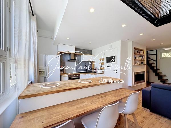 SAINT-RAPHAËL Valescure - Investissement locatif / Résidence principale Appartement 3 pièces duplex  59 m² au sol • 6 couchages • parking privatif • vendu meublé