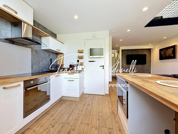 SAINT-RAPHAËL Valescure - Investissement locatif / Résidence principale Appartement 3 pièces duplex  59 m² au sol • 6 couchages • parking privatif • vendu meublé