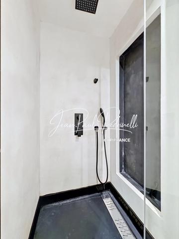 SAINT-RAPHAËL Valescure - Investissement locatif / Résidence principale Appartement 3 pièces duplex  59 m² au sol • 6 couchages • parking privatif • vendu meublé