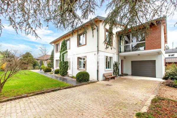 superbe maison d'architecte de 220m² avec piscine