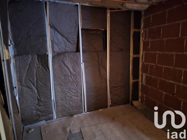 Maison de village 6 pièces de 142 m² à Ébreuil (03450)