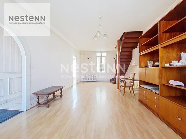 COTE SUD SAINT PRYVES SAINT MESMIN LIMITE ORLEANS - MAISON ANCIENNE ANNEES 30 - 5 CHAMBRES ET UN BUREAU + DEPENDANCES