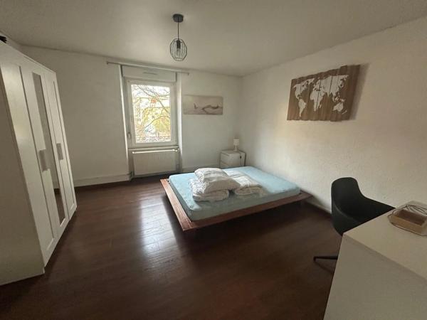 Appartement à louer 3 pièces 62.78m² Belfort (90000)