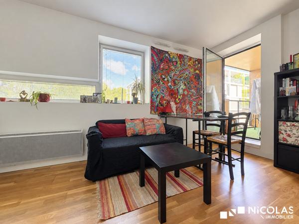 BORDEAUX CENTRE – SAINT-CHRISTOLY / PEY-BERLAND – APPARTEMENT AVEC BALCON