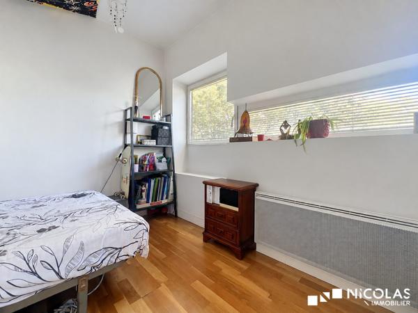 BORDEAUX CENTRE – SAINT-CHRISTOLY / PEY-BERLAND – APPARTEMENT AVEC BALCON