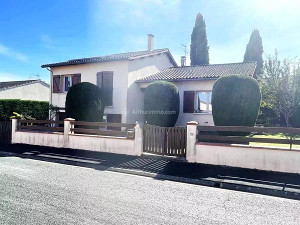 Vente                                                      Maison
                        
                     7 pièces                      123 m2                     à Albi