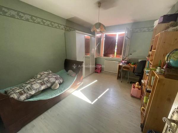 Vente                                                      Maison
                        
                     7 pièces                      123 m2                     à Albi