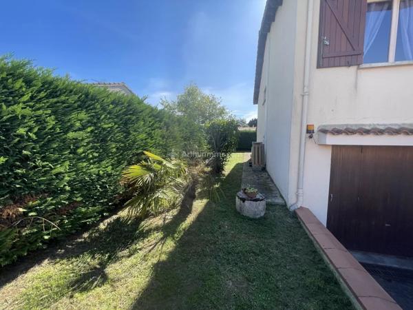 Vente                                                      Maison
                        
                     7 pièces                      123 m2                     à Albi