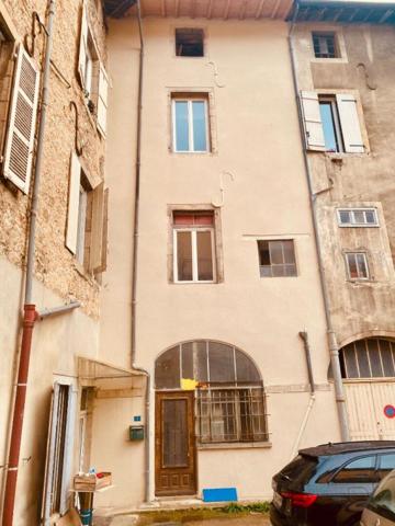 Immeuble + local commercial