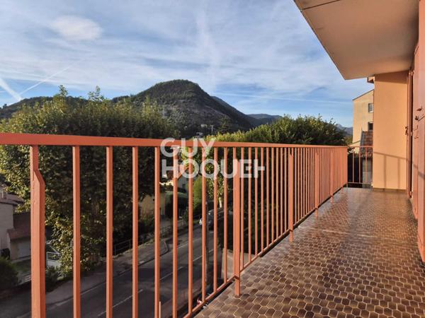 APPARTEMENT À VENDRE DE 3 PIÈCES DE 77,33 M²