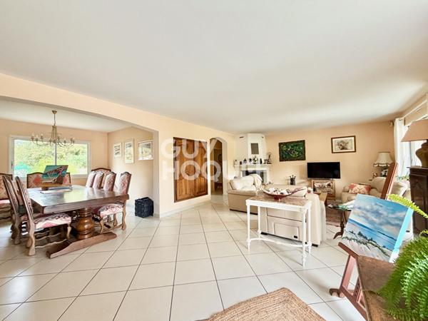 Lieu de vie 5 chambres et double garage à Gujan-Mestras ...