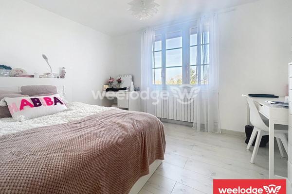 Maison à vendre 9 pièces de 158 m² à Vauréal