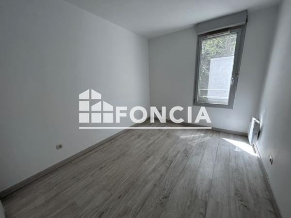 Location Appartement 4 pièces 79.7 m² - 80 RUE SAINT ROCH Toulouse 31400