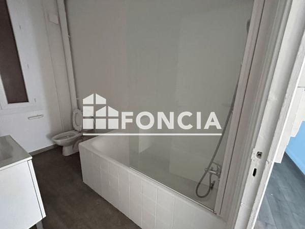 Location Appartement 4 pièces 79.7 m² - 80 RUE SAINT ROCH Toulouse 31400