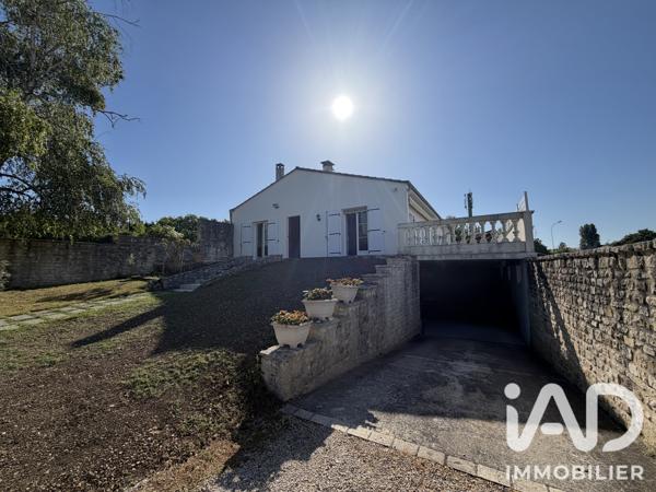 Maison à vendre 4 pièces 169 m² Gond-Pontouvre