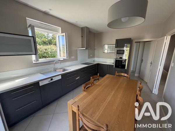 Maison à vendre 4 pièces 169 m² Gond-Pontouvre