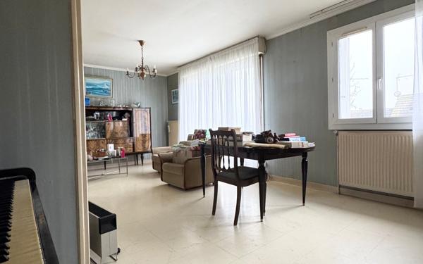 Maison à vendre    4 pièces • 84,14 m2 Gasville-Oisème