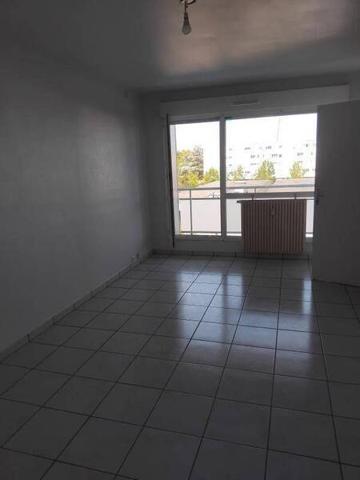 Appartement 3 pièces                                        - 42160 Andrézieux-Bouthéon Réf : 13197