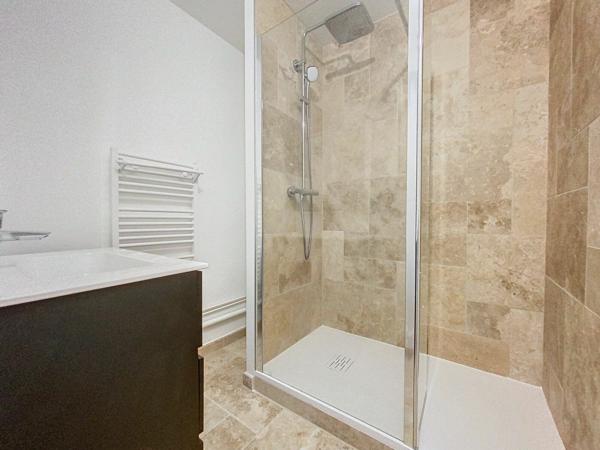 Appartement à vendre    3 pièces • 59 m2 La Rochelle