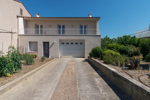 CARCASSONNE – CENTRE Maison T5 de 287m² (158m²) avec vaste garage et jardin de 600m²