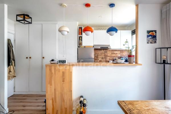 Appartement à vendre 2 pièces PARIS 20EME ARRONDISSEMENT (75) avec balcon de 6 m2