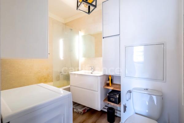 Appartement à vendre 2 pièces PARIS 20EME ARRONDISSEMENT (75) avec balcon de 6 m2