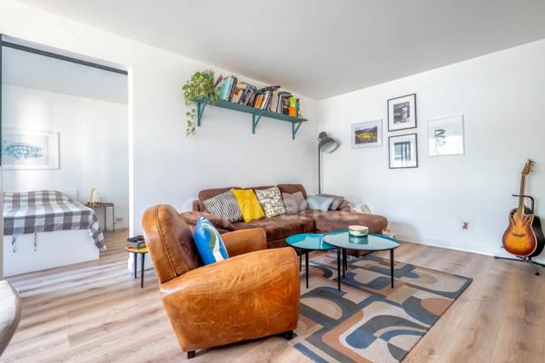 Appartement à vendre 2 pièces PARIS 20EME ARRONDISSEMENT (75) avec balcon de 6 m2