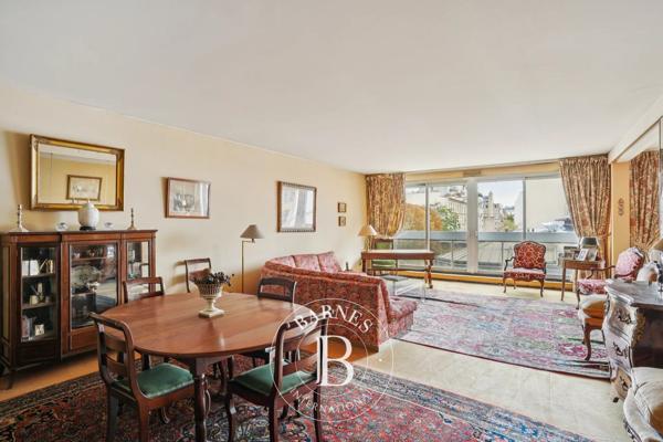 Paris 16ème, Appartement 2 Chambres -  97 m² à vendre