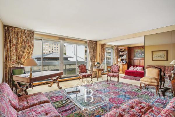 Paris 16ème, Appartement 2 Chambres -  97 m² à vendre