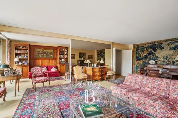 Paris 16ème, Appartement 2 Chambres -  97 m² à vendre