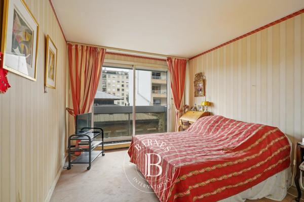 Paris 16ème, Appartement 2 Chambres -  97 m² à vendre