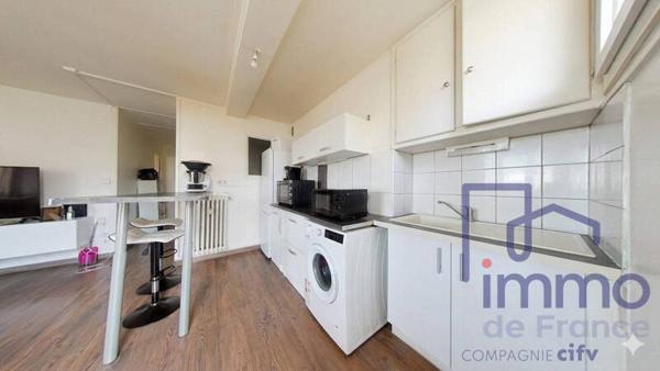 Appartement 2 pièces                                        - 42000 Saint-Étienne Réf : 2880-CIFVFOREZVELAY