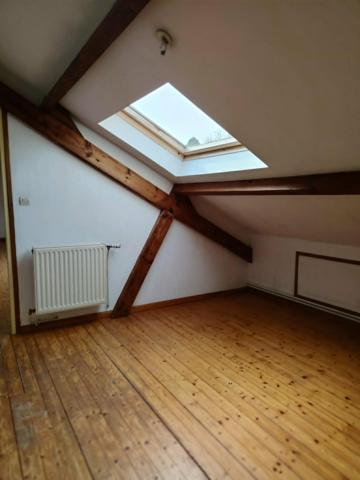 Maison à BONNINGUES-LES-CALAIS, 62340 - 4 pièces 143m²