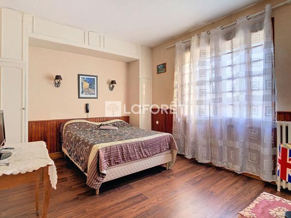 Achat immeuble Foulain - 17 pièce(s) - 569 m² - 128 000 €