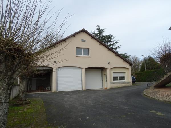 Immeuble, 5 appartements, 273 m² 311 800 €