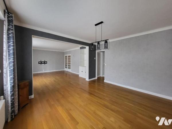 RUE DE CERNAY - MAISON DE VILLE TYPE 9